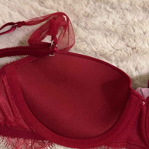 Victoria’s Secret Dream Angels balconet push up bra 32b  red burgundy - Picture 6 of 8
